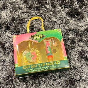 Wicked Body Mist & Lip Gloss Set - Pink/Green